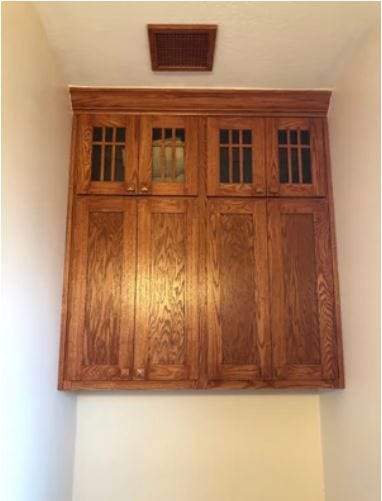 Arts+Crafts_Toiletry Cabinet 